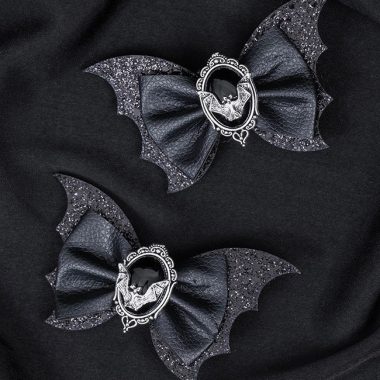 Sanctum Black Glitter Bat Bow Hairclip