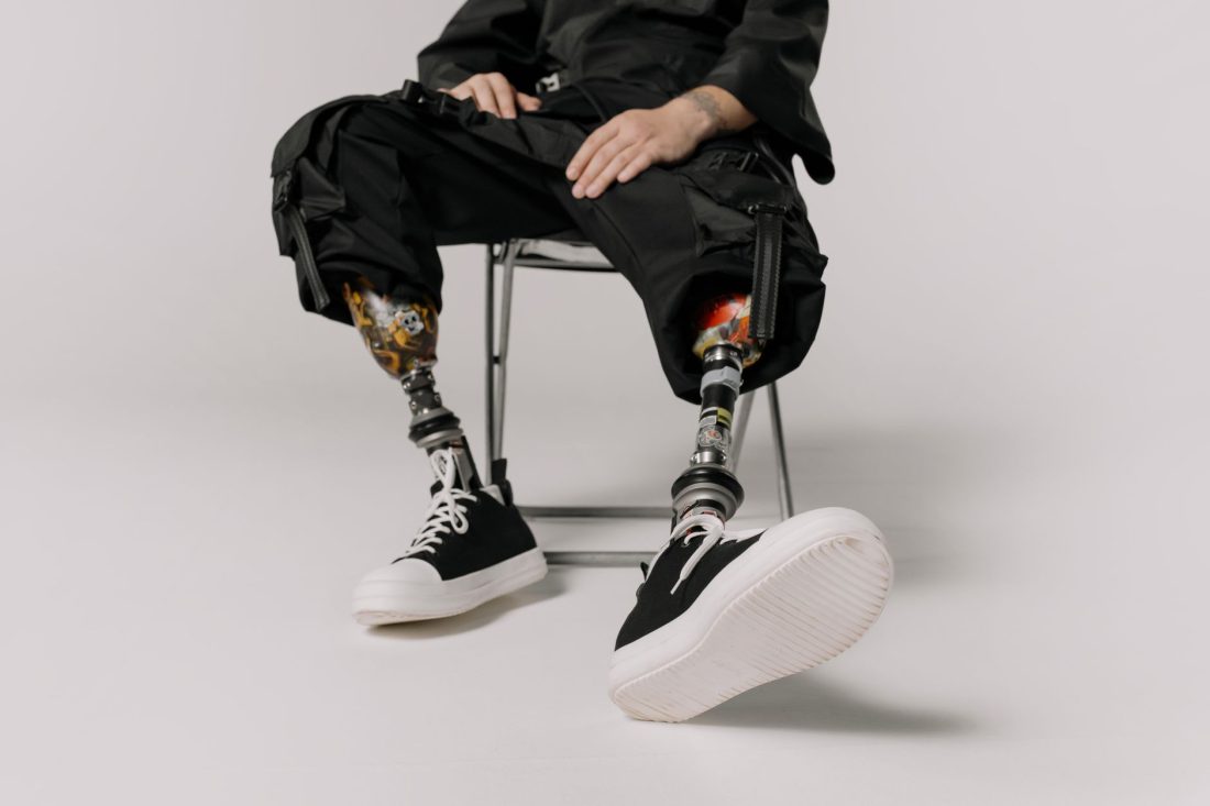 Best emo cargo pants 2026 featuring dark alternative fashion style with chains and utility pockets